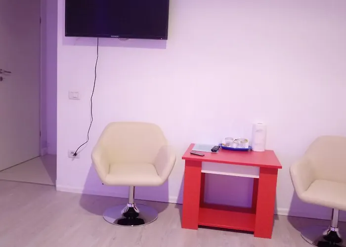 Hello Гостьовий будинок