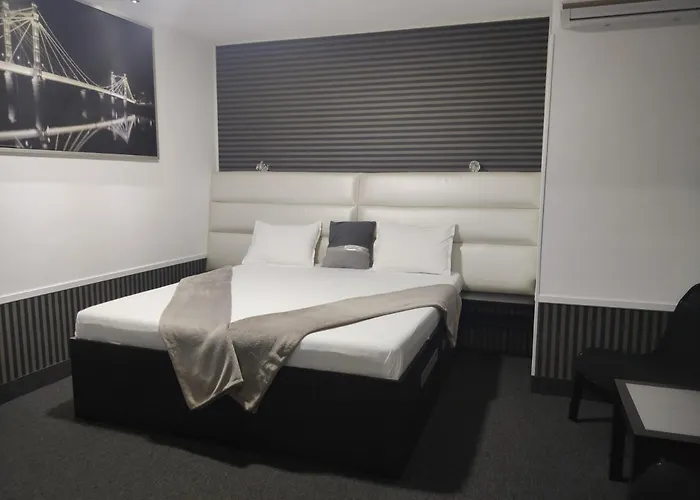 Гостьовий будинок Hello