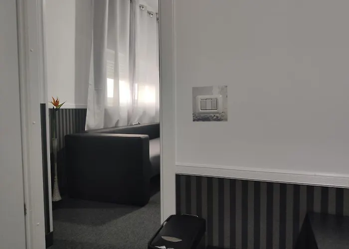 Гостьовий будинок Hello