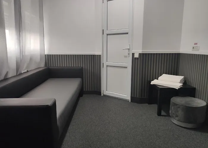 Hello 招待所 布加勒斯特